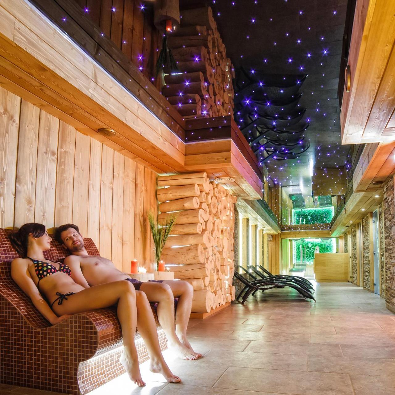 雅沃尔酒店及spa 扎沃亚 外观 照片